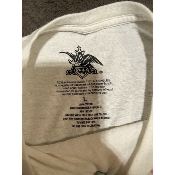 Natural Light Naturdays T-Shirt Men’s L White Flamingo Beer Graphic Tee 2022 - Picture 3 of 6